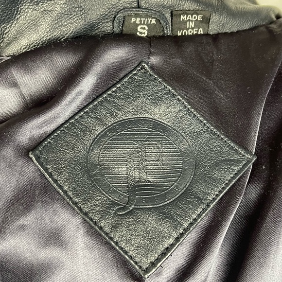 VINTAGE JACQUELINE FERRAR LEATHER NAVY BLUE OVERSIZED DROP SLEEVE 90S 80S JACKET - Picture 14 of 16